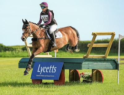 Mendip Plains Equestrian Centre Somerset